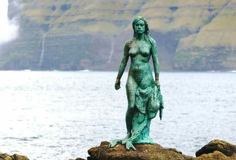 De Selkie op de Faeröer Eilanden